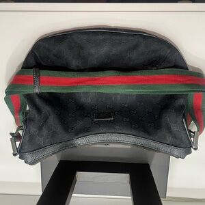 Gucci Black and Green Men's Bag